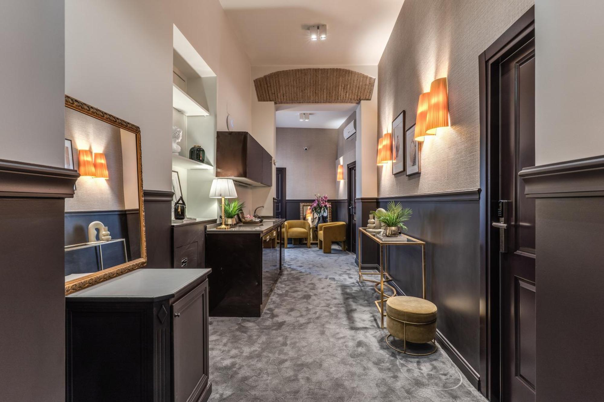 Отель Antica Residenza Del Corso Рим Экстерьер фото